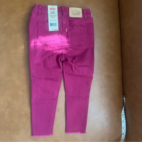 Levi’s Baby Toddler Girl Sz 18M Pink 710 Super Skinny Jeans Distressed NWT - Picture 3 of 9